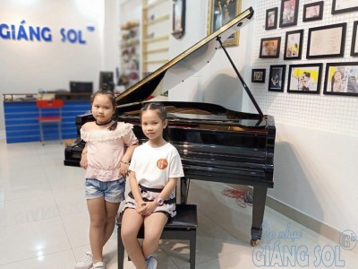 Bí quyết khơi dạy đam mê học Piano cho trẻ em
