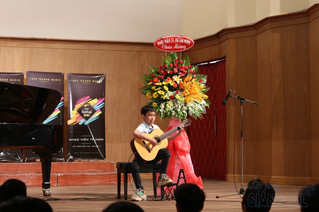 Dạy Đàn Guitar Classic Quận 12, lớp nhạc Giáng Sol, dạy đàn piano quận 12, day dan piano quan 12, lớp nhạc giáng sol, lop nhạc giang sol, trung tâm âm nhạc quận 12, trung tam am nhac quan 12, dạy đàn organ quận 12, day dan organ quan 12, day dan guitar quan 12,  dạy đàn guitar quận 12, day dan ukulele quan 12,  dạy đàn ukulele quận 12, day thanh nhac quan 12,  dạy thanh nhạc quận 12, dạy vẽ thiếu nhi quận 12, day ve thieu nhi quan 12, lớp dạy nhảy thiếu nhi quận 12, lop day nhay thieu nhi quan 12,