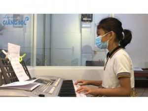 Chiếc Đồng Hồ Của Ông Tôi || Trâm Anh || Dạy Đàn Organ Quận 12 || Lớp nhạc Giáng Sol Quận 12