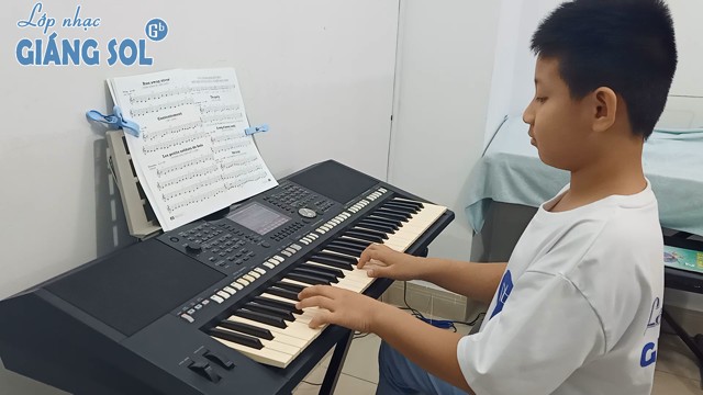 Dạy Đàn Organ Quận 12 || Hài Lòng || Bình Minh || Lớp nhạc Giáng Sol Quận 12, dạy đàn organ quận 12, học đàn organ ở đâu tại quận 12, học đàn organ quận 12, lớp nhạc giáng sol quận 12, lớp nhạc quận 12, trung tâm dạy đàn quận 12, dạy đàn guitar quận 12, dạy đàn piano quận 12