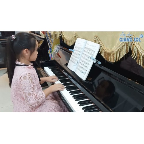 Dạy Đàn Piano Quận 12 || Ai Cũng Yêu Chú Mèo || Bảo Anh || Lớp nhạc Giáng Sol Quận 12