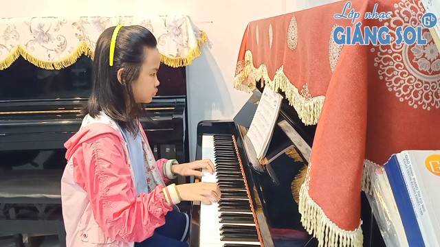 Dạy Đàn Piano Quận 12 || Bà Kể Chuyện || Châu Nghi || Lớp nhạc Giáng Sol Quận 12, dạy đàn Piano quận 12, học đàn Piano quận 12, học đàn Piano ở đâu tại quận 12, trung tâm dạy đàn quận 12, lớp nhạc quận 12, lớp nhạc giáng sol quận 12, dạy đàn organ quận 12, dạy đàn guitar quận 12