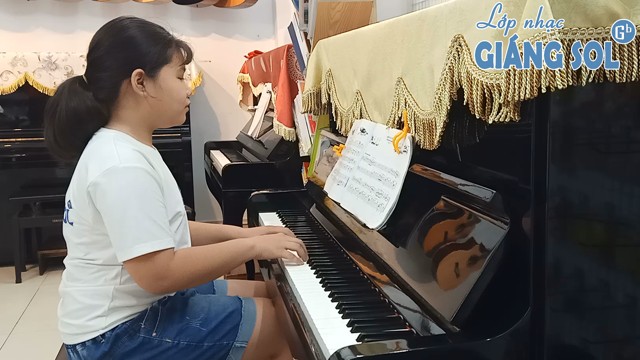 Dạy Đàn Piano Quận 12 || Chúc Thượng Lộ Bình An || Quỳnh Như || Lớp nhạc Giáng Sol Quận 12, dạy đàn piano quận 12, học đàn piano quận 12, học đàn piano ở đâu tại quận 12, lớp nhạc quận 12, trung tâm dạy đàn quận 12, lớp nhạc giáng sol quận 12, dạy đàn guitar quận 12, dạy đàn organ quận 12