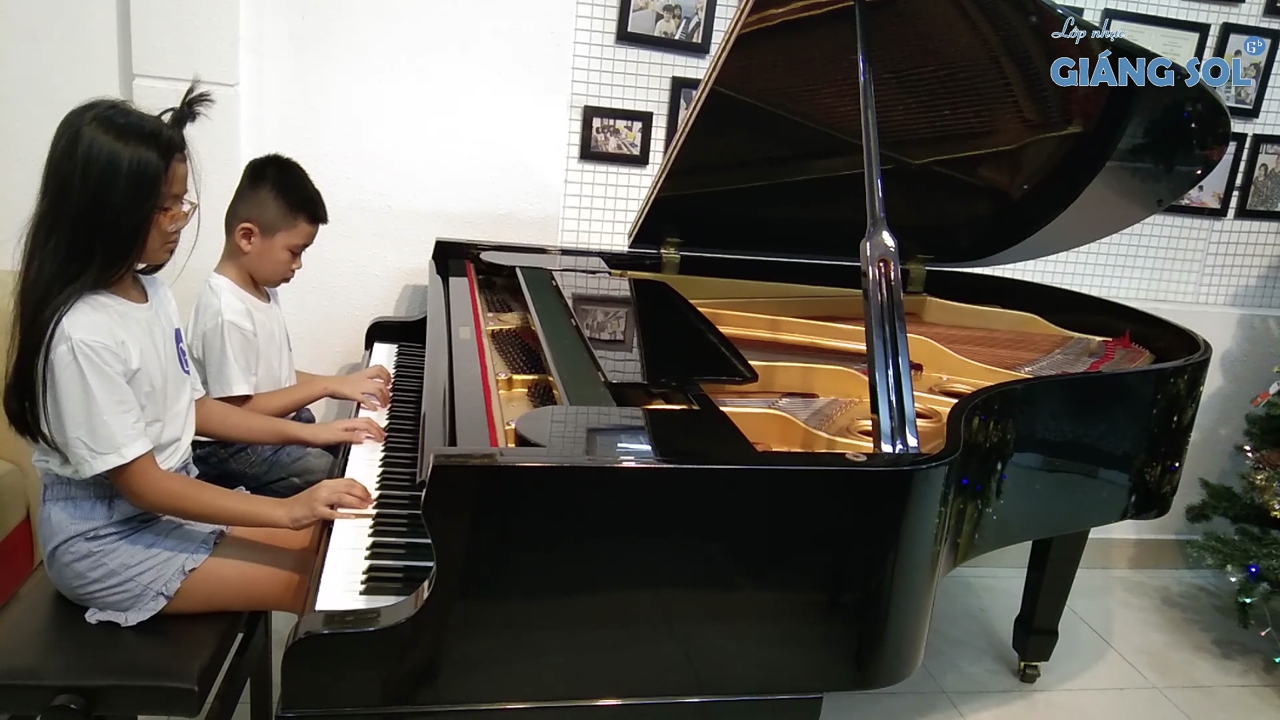 Dạy Piano Cơ Quận 12 || Dòng Sông Danube || Đức Duy và Nguyệt Anh || Lớp nhạc Giáng Sol Quận 12, dạy đàn guitar quận 12, dạy đàn organ quận 12, dạy thanh nhạc quận 12, dạy vẽ thiếu nhi quận 12