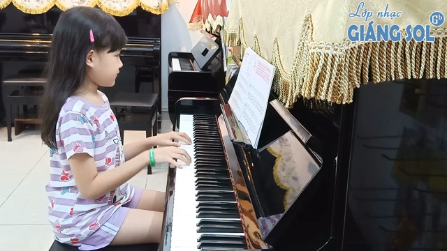 Dạy Đàn Piano Quận 12 || Thế Giới Thần Tiên || Khả Dung || Lớp nhạc Giáng Sol Quận 12, dạy đàn piano quận 12, học đàn piano quận 12, học đàn piano ở đâu tại quận 12, lớp nhạc quận 12, trung tâm dạy đàn quận 12,  lớp nhac giáng sol quận 12, dạy đàn organ quận 12, dạy đàm guitar quận 12