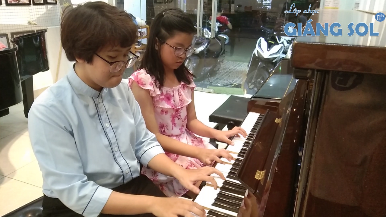 Ngày Xuân Long Phụng Xum Vầy || Anh Thư || Dạy Piano Quận 12 || Lớp nhạc Giáng Sol Quận 12, lớp dạy đàn Piano quận 12, học đàn piano ở đâu tại quận 12, trung tâm dạy đàn guitar quận 12, dạy đàn organ quận 12, dạy vẽ quận 12