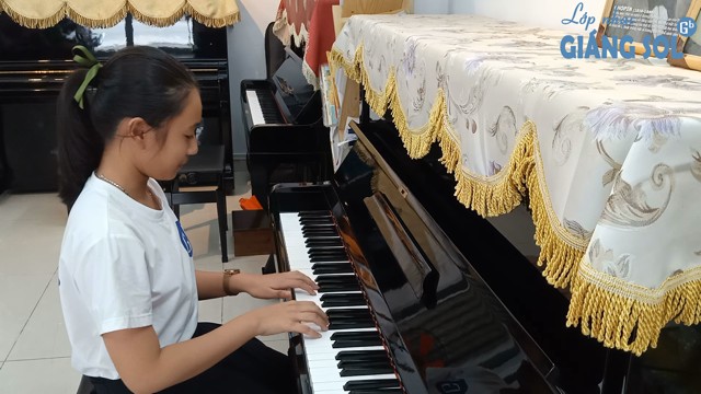 Dạy Đàn Piano Quận 12 || Proud Of You || Ngọc Hân || Lớp nhạc Giáng Sol Quận 12, dạy đàn Piano quận 12, lớp nhạc quận 12, trung tâm dạy đàn quận 12, học đàn Piano ở đâu tại quận 12, dạy đàn Guitar quận 12, dạy đàn Organ quận 12