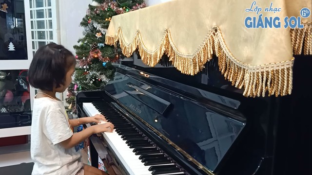 Dạy Đàn Piano Quận 12 || Tóm Được Rồi || Sophia || Lớp nhạc Giáng Sol Quận 12, dạy đàn piano quận 12, học đàn piano quận 12, học đàn piano ở đâu tại quận 12, trung tâm dạy đàn quận 12, lớp nhạc quận 12, lớp nhạc giáng sol quận 12, dạy đàn organ quận 12, dạy đàn guitar quận 12