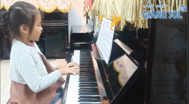 Dạy Đàn Piano Quận 12 || Vũ Điệu Đức || Khánh Thy || Lớp nhạc Giáng Sol Quận 12, dạy đàn piano quận 12, lớp nhạc quận 12, trung tâm dạy đàn quận 12, học đàn piano ở đâu tại quận 12, học đàn piano tại quận 12, dạy đàn organ quận 12, dạy đàn guitar quận 12