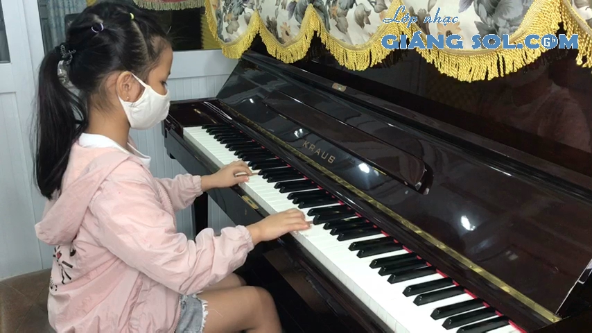 Dạy Piano Quận 12 || Thế Giới Thần Tiên || Ngọc Hân || Lớp nhạc Giáng Sol Quận 12, dạy đàn guitar quận 12, dạy đàn organ quận 12, dạy vẽ quận 12