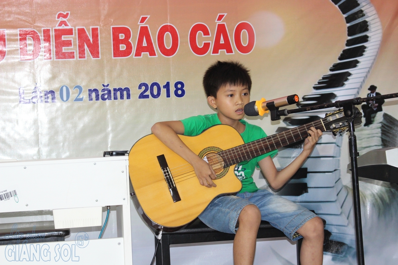 lớp học đàn guitar quận 12, lớp nhạc giáng sol