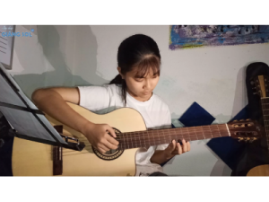 Natalia Guitar - Mai Anh || Dạy guitar quận 12 || Lớp nhạc Giáng Sol Quận 12