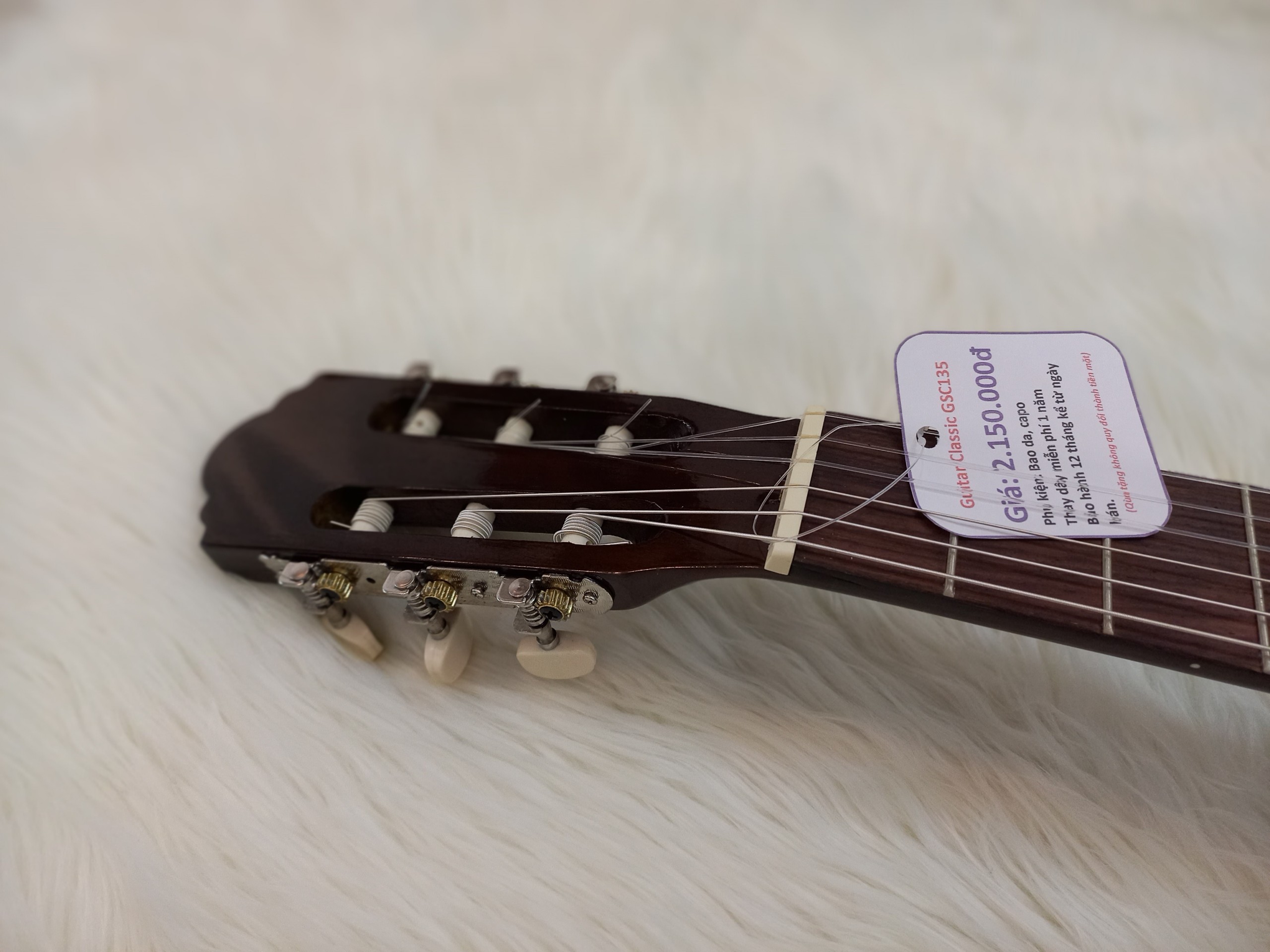Bán đàn Guitar Classic GS C135 || Shop Nhạc Cụ Giáng Sol Quận 12, bán đàn guitar dây ni-long, bán đàn guitar chất lượng quận 12, shop nhac cu quan 12, nhạc cụ Giáng Sol, bán đàn guitar gò vấp, nơi bán đàn guitar quận quận 12, bán đàn guitar online quận 12, guitar giá rẻ quận 12