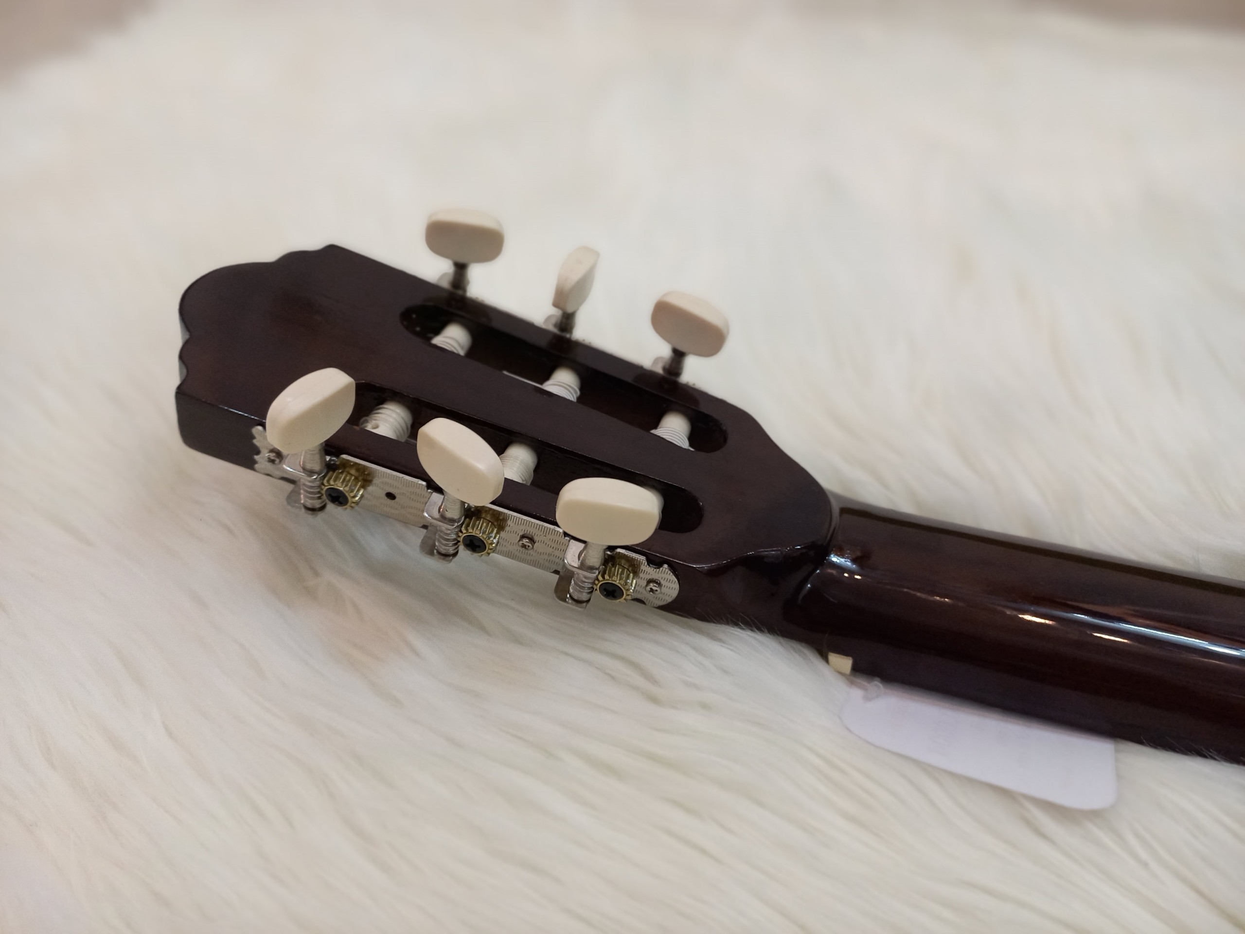 Bán đàn Guitar Classic GS C135 || Shop Nhạc Cụ Giáng Sol Quận 12, bán đàn guitar dây ni-long, bán đàn guitar chất lượng quận 12, shop nhac cu quan 12, nhạc cụ Giáng Sol, bán đàn guitar gò vấp, nơi bán đàn guitar quận quận 12, bán đàn guitar online quận 12, guitar giá rẻ quận 12